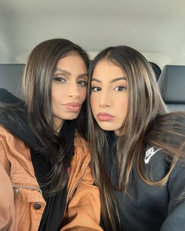 Esme Leos with her mother