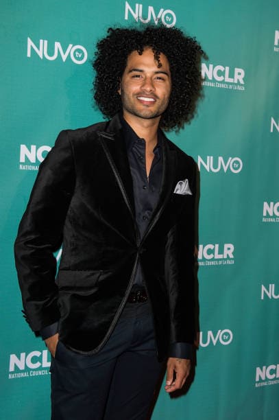 Manwell Reyes wikipedia