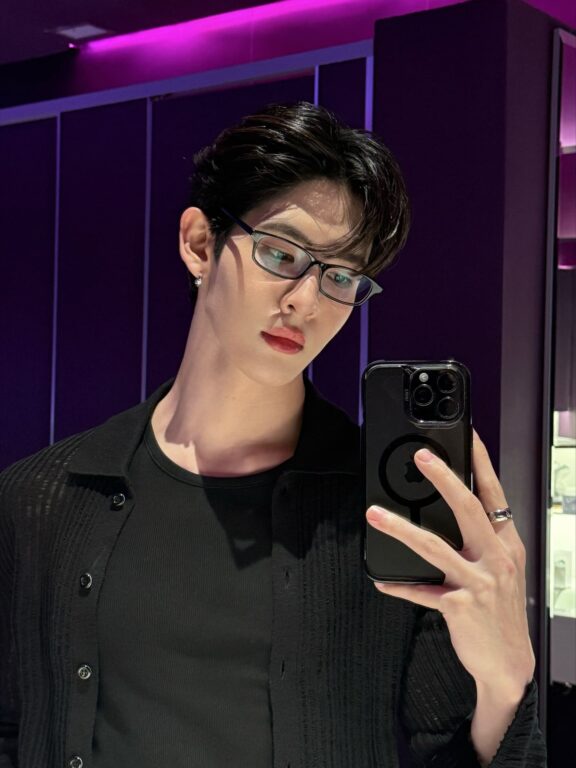 James Supamongkon Wongwisut Relationship